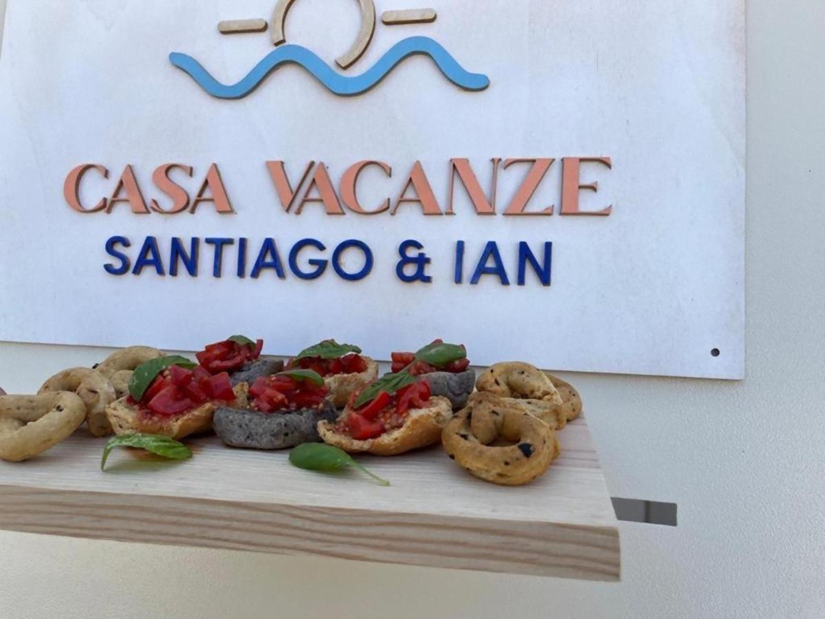Casa Vacanze Santiago E Ian マルッジョ エクステリア 写真