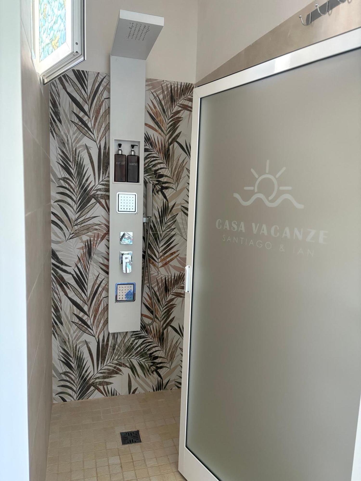 Casa Vacanze Santiago E Ian マルッジョ エクステリア 写真